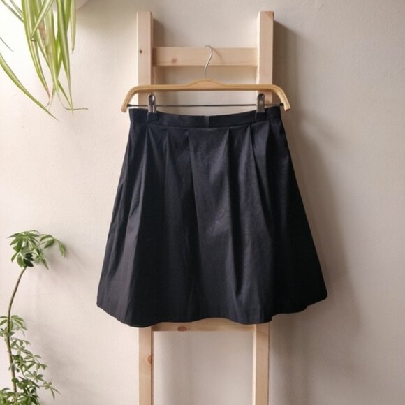 Forever 21 NWT Crinkle Mini Pleated High Waist Bubble Skirt Small - Picture 1 of 4